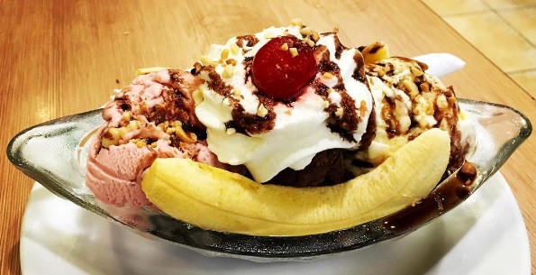 banana split